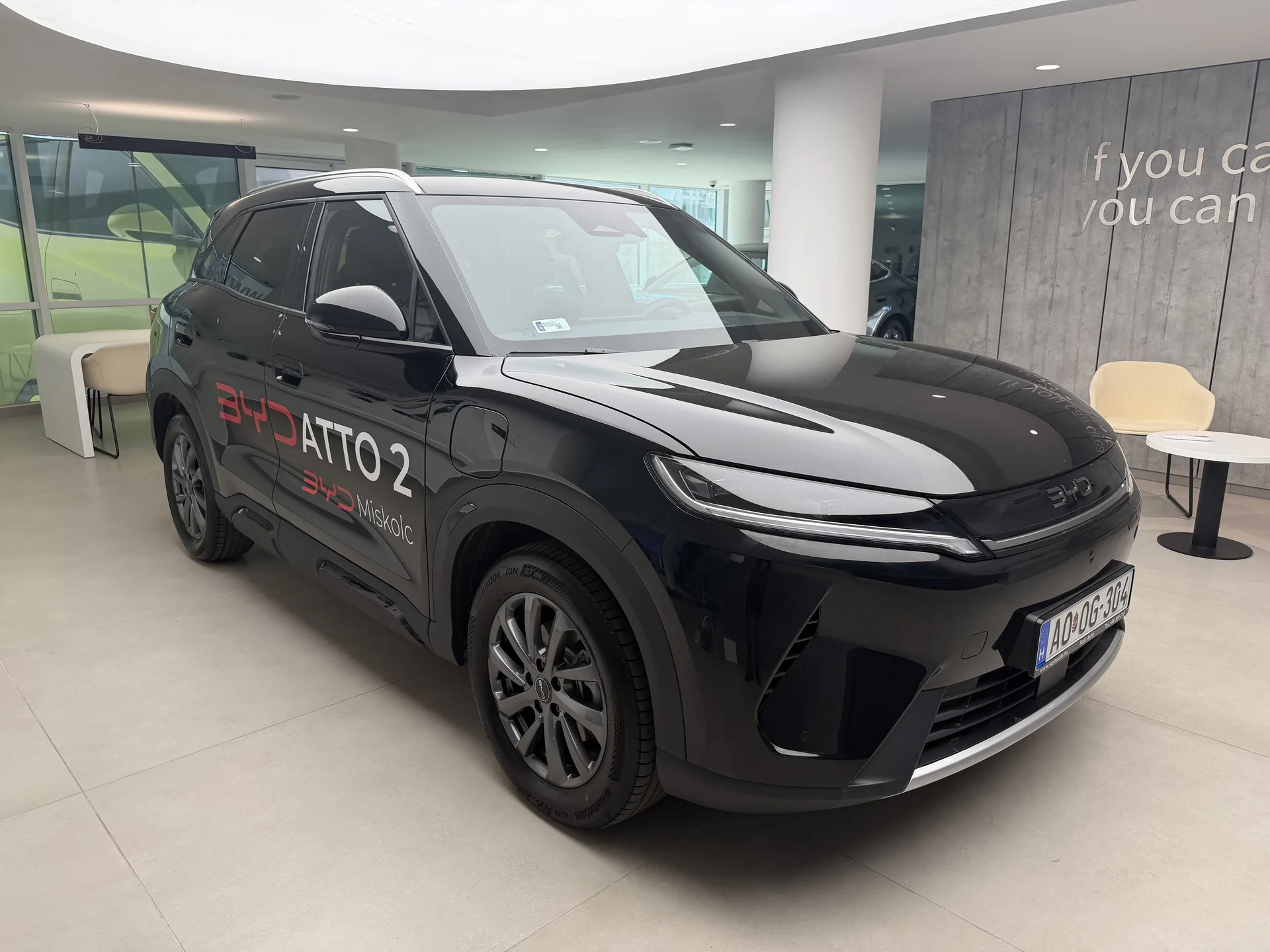 BYD ATTO 2 DM-i Boost – Obsidian Black