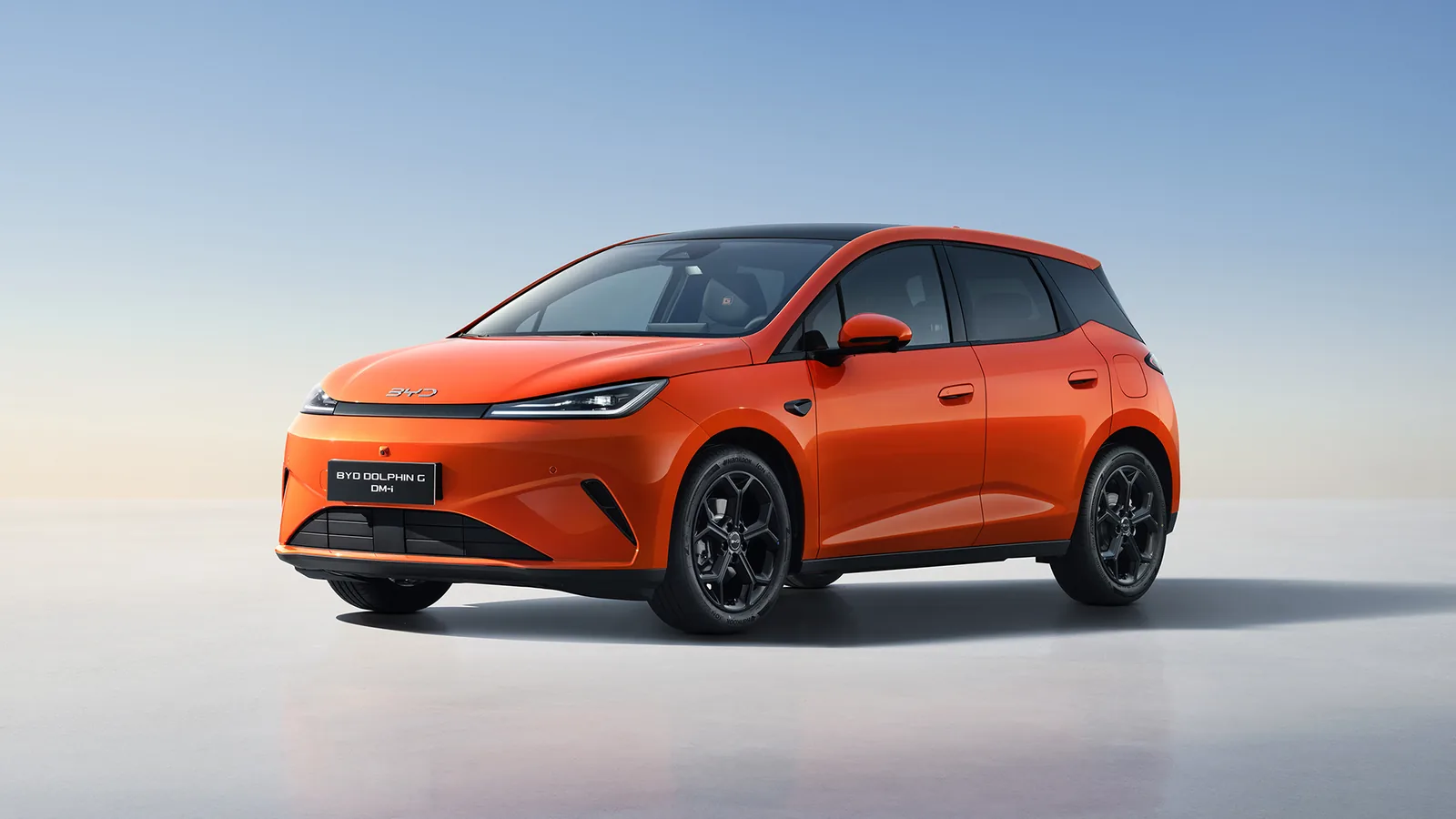BYD DOLPHIN G DM-i Comfort – gyári stúdiókép