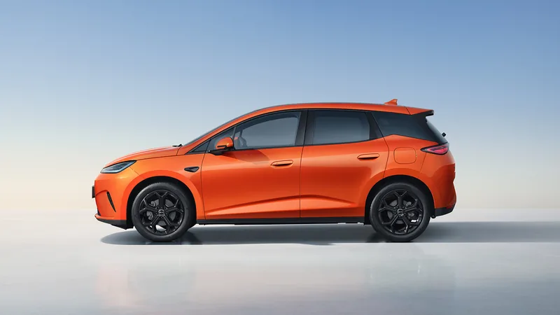BYD Miskolc – ext orange sunset
