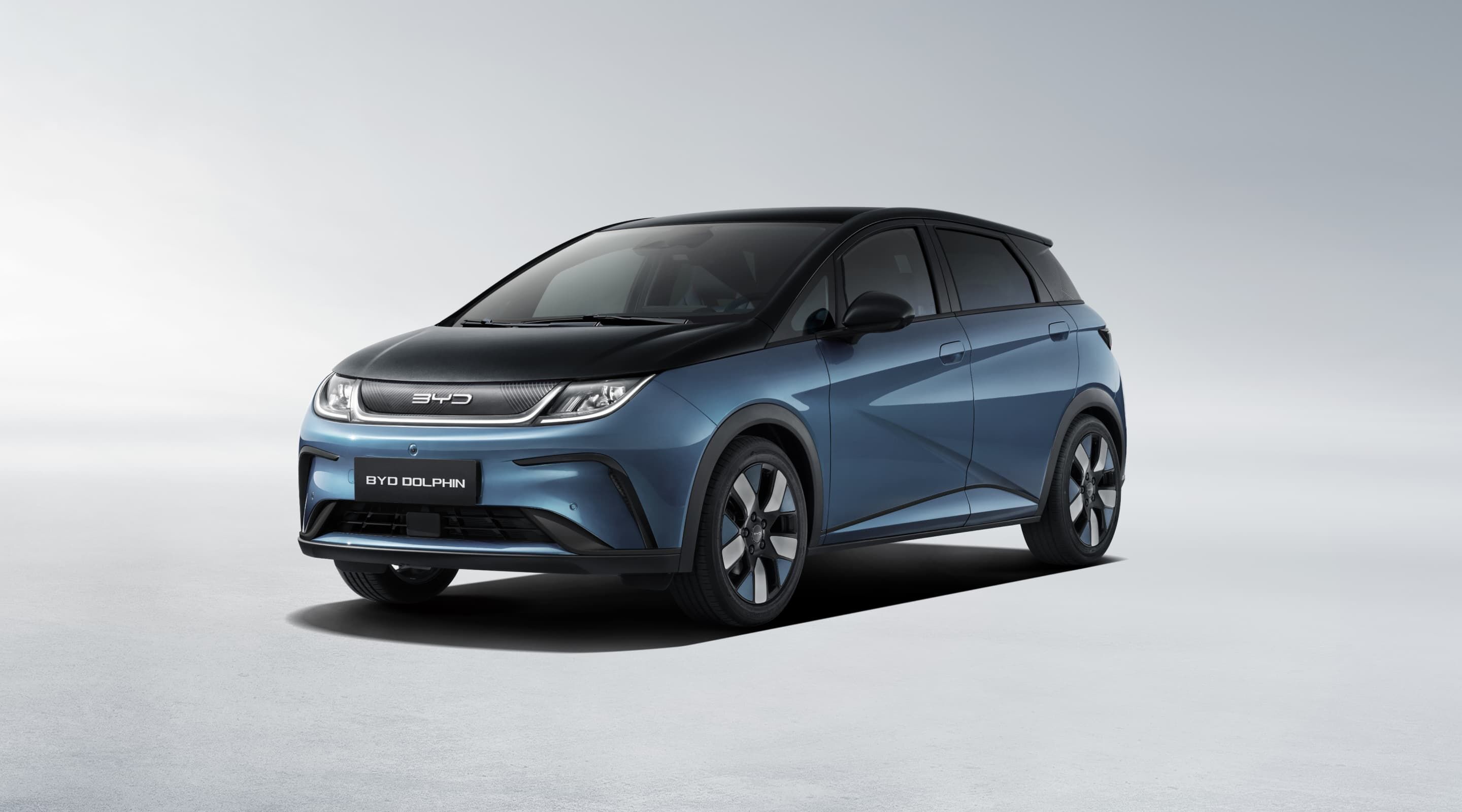 BYD DOLPHIN – Dolphin exterior JetblackAtlantisgrey xl
