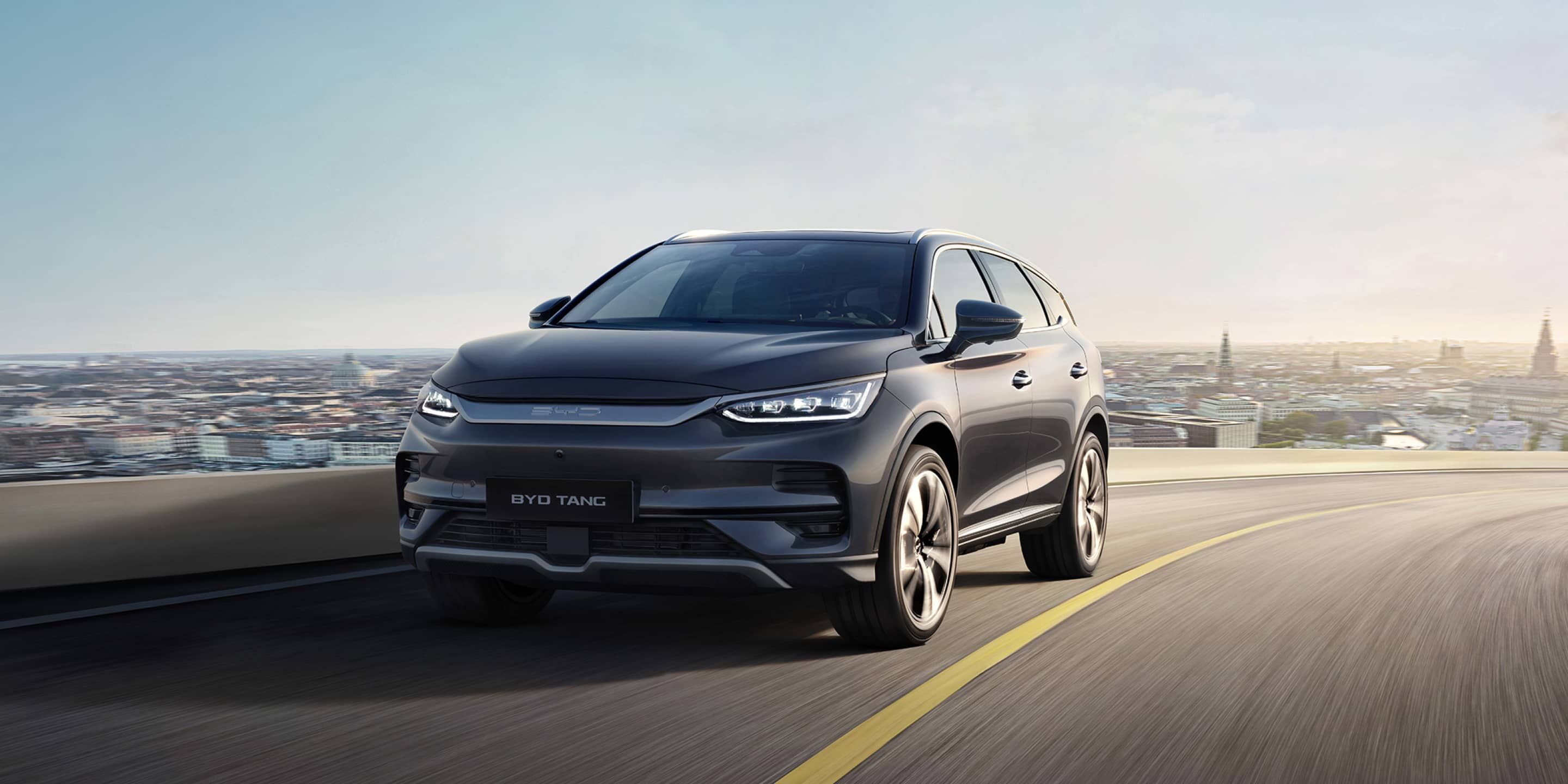 BYD TANG – Tang driving xl
